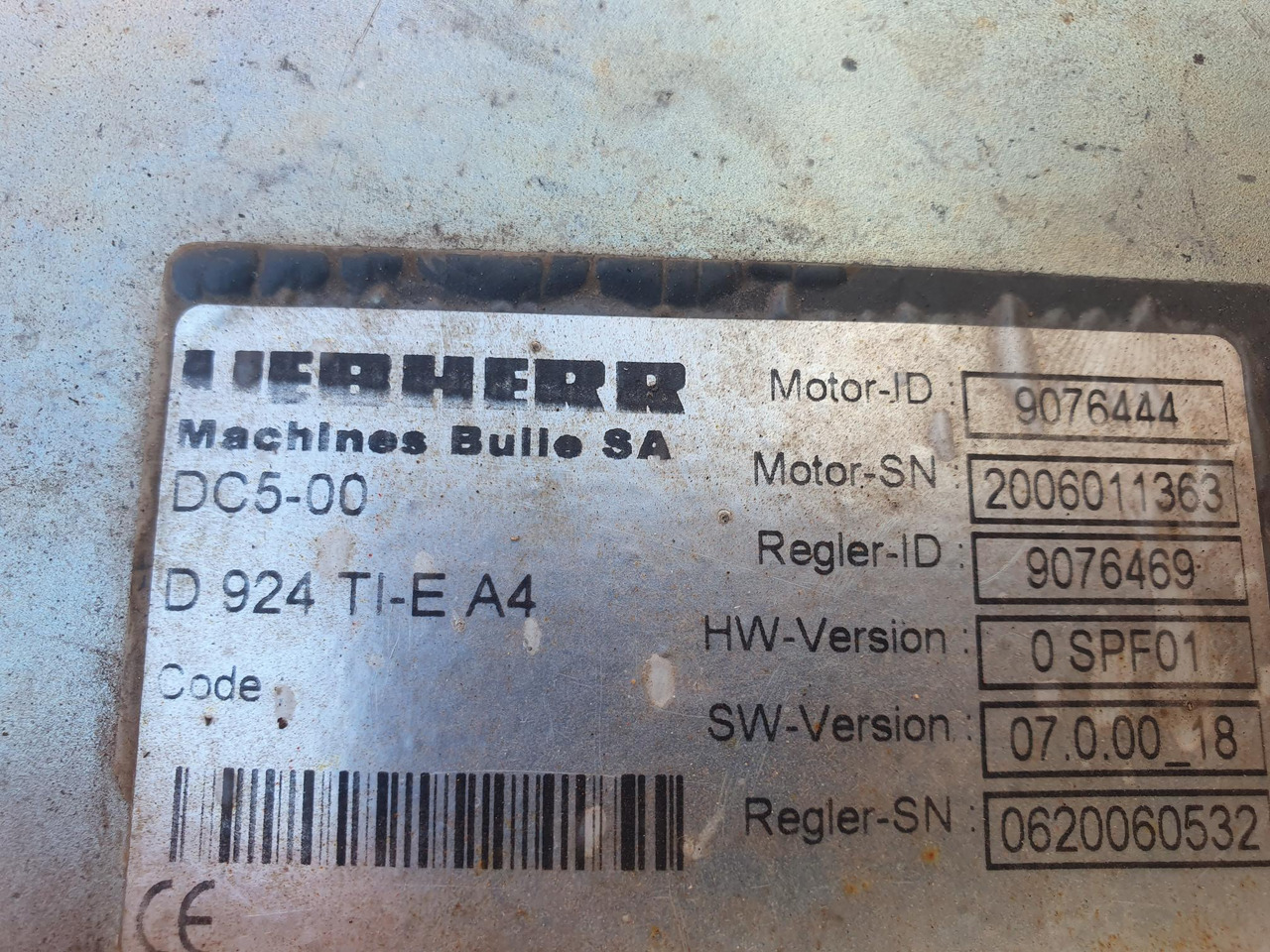 LIEBHERR D924 TI E A4 - Motor za Građevinska mašina: slika 3 LIEBHERR D924 TI E A4 - Motor za Građevinska mašina: slika 3