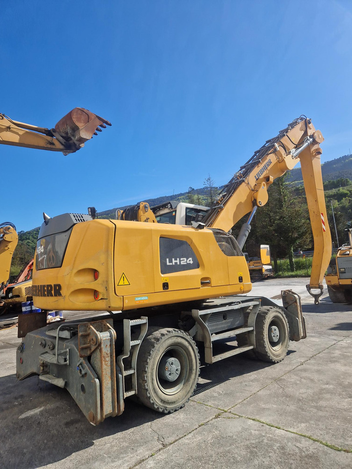 LIEBHERR LH24M - Bager za obradu otpada/ Industrije: slika 5 LIEBHERR LH24M - Bager za obradu otpada/ Industrije: slika 5