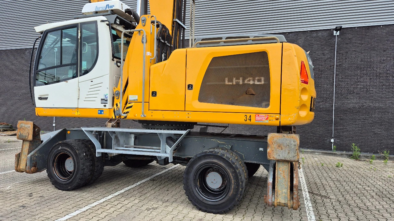 LIEBHERR LH40M - Bager za obradu otpada/ Industrije: slika 3 LIEBHERR LH40M - Bager za obradu otpada/ Industrije: slika 3