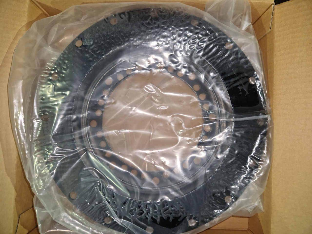 DAMPER DE GOMA TEREX TA30 - Rezervni deo za Zglobni kiper: slika 2 DAMPER DE GOMA TEREX TA30 - Rezervni deo za Zglobni kiper: slika 2
