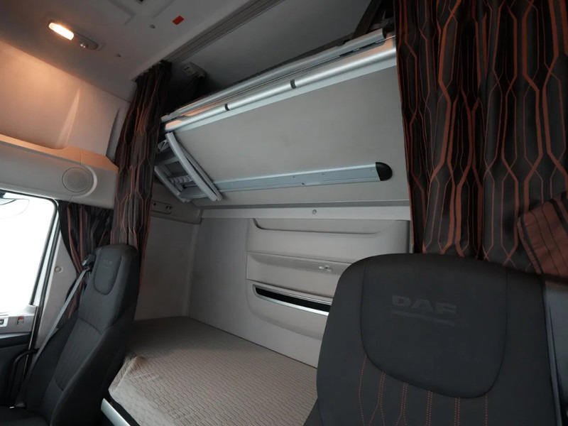 DAF XF 480 FT Super Space Cab, 2x Tanks DAF XF 480 FT Super Space Cab, 2x Tanks: slika 16 DAF XF 480 FT Super Space Cab, 2x Tanks DAF XF 480 FT Super Space Cab, 2x Tanks: slika 16