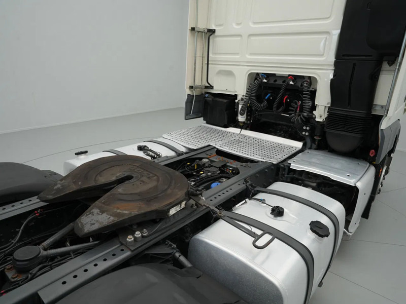 DAF XF 480 FT Super Space Cab, 2x Tanks DAF XF 480 FT Super Space Cab, 2x Tanks: slika 10 DAF XF 480 FT Super Space Cab, 2x Tanks DAF XF 480 FT Super Space Cab, 2x Tanks: slika 10