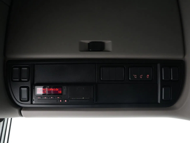 DAF XF 480 FT Super Space Cab, 2x Tanks DAF XF 480 FT Super Space Cab, 2x Tanks: slika 20 DAF XF 480 FT Super Space Cab, 2x Tanks DAF XF 480 FT Super Space Cab, 2x Tanks: slika 20