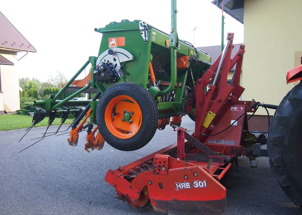 Agregat uprawowo-siewny Amazone HRB 301 I D9-30 2005 Agregat uprawowo siewny KUHN AMAZONE szerokość robocza 3m - Kombinovana mašina za setvu: slika 4 Agregat uprawowo-siewny Amazone HRB 301 I D9-30 2005 Agregat uprawowo siewny KUHN AMAZONE szerokość robocza 3m - Kombinovana mašina za setvu: slika 4