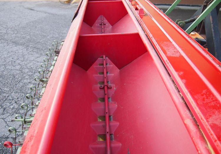 Agregat uprawowo-siewny Maschio 300 1998 Agregat uprawowo-siewny Maschio Nodet - Kombinovana mašina za setvu: slika 4 Agregat uprawowo-siewny Maschio 300 1998 Agregat uprawowo-siewny Maschio Nodet - Kombinovana mašina za setvu: slika 4