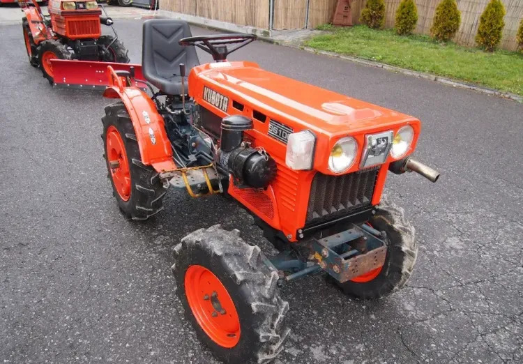 Ciągnik Kubota B6100 1995 4x4 - Traktor: slika 1 Ciągnik Kubota B6100 1995 4x4 - Traktor: slika 1