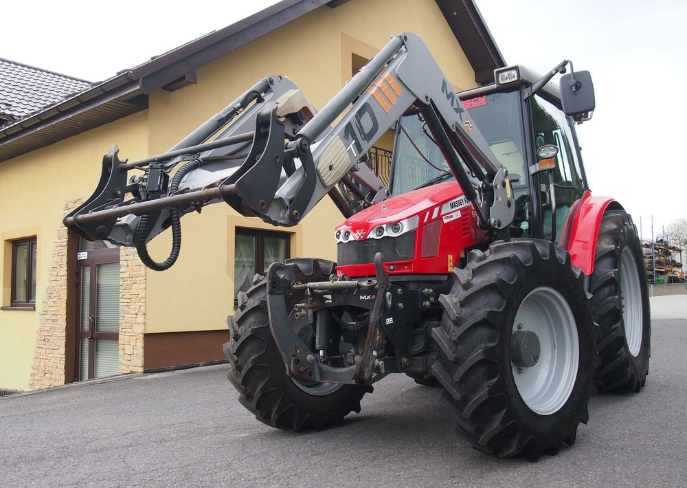 Ciągnik Massey Ferguson MF 6455 Dyna6 2013 Ciągnik rolniczy Massey Ferguson z Ładowaczem i TUZ-em - Traktor: slika 4 Ciągnik Massey Ferguson MF 6455 Dyna6 2013 Ciągnik rolniczy Massey Ferguson z Ładowaczem i TUZ-em - Traktor: slika 4