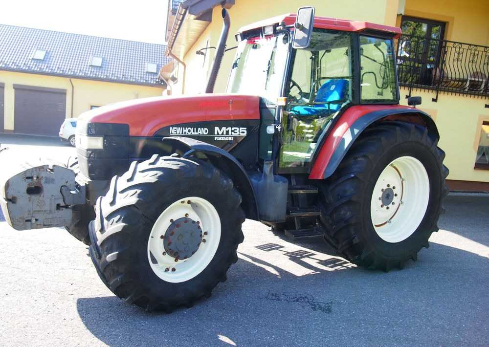 Ciągnik New Holland NH M 135 1998 NEW HOLLAND TM M135 - Traktor: slika 5 Ciągnik New Holland NH M 135 1998 NEW HOLLAND TM M135 - Traktor: slika 5