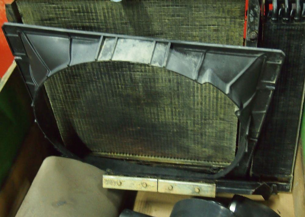 Części do Ciągnika Massey Ferguson MF 3382795M93  Chłodnica wody 
Massey Ferguson:
3070, 3080, 3085, 3090, 3095, 3115, 3120 - Sistem za hlađenje za Poljoprivredna mašina: slika 2 Części do Ciągnika Massey Ferguson MF 3382795M93  Chłodnica wody 
Massey Ferguson:
3070, 3080, 3085, 3090, 3095, 3115, 3120 - Sistem za hlađenje za Poljoprivredna mašina: slika 2