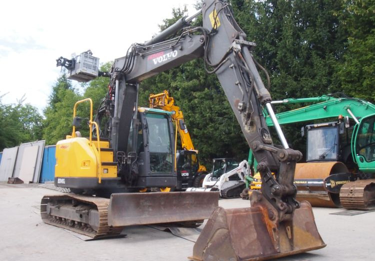 Koparka gąsienicowa Volvo ECR145D 2010 KOPARKA VOLVO - Bager guseničar: slika 2 Koparka gąsienicowa Volvo ECR145D 2010 KOPARKA VOLVO - Bager guseničar: slika 2