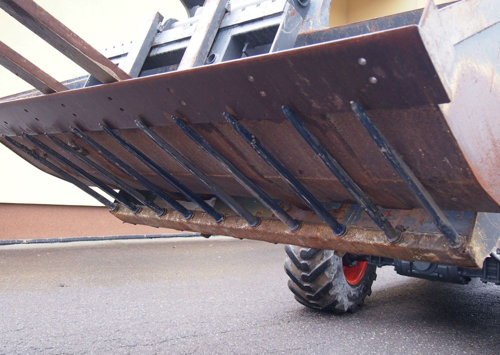 Ładowarka teleskopowa Bobcat T2556 2005 Ładowarka teleskopowa BOBCAT - Teleskopski upravljač: slika 4 Ładowarka teleskopowa Bobcat T2556 2005 Ładowarka teleskopowa BOBCAT - Teleskopski upravljač: slika 4