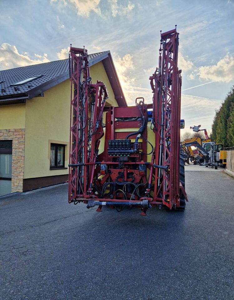 Opryskiwacz Hardi Master plus 1200 2014 Opryskiwacz zawieszany HARDI - Prskalica montirana na traktor: slika 2 Opryskiwacz Hardi Master plus 1200 2014 Opryskiwacz zawieszany HARDI - Prskalica montirana na traktor: slika 2