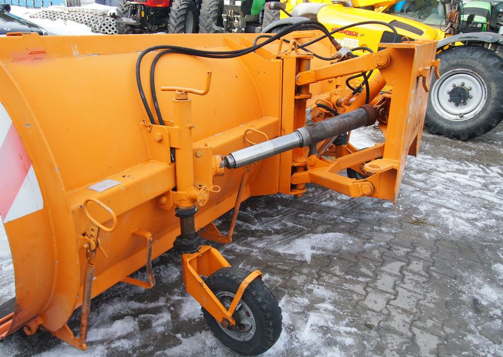 Pług do śniegu nn 2005 Skosowany obustronnie hydraulicznie - Raonik za sneg: slika 3 Pług do śniegu nn 2005 Skosowany obustronnie hydraulicznie - Raonik za sneg: slika 3
