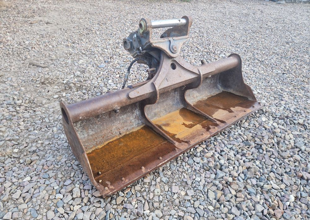 Wyposażenie Liebherr 2400 2010 Łyżka skarpowa hydrauliczna - Kašika za bager: slika 1 Wyposażenie Liebherr 2400 2010 Łyżka skarpowa hydrauliczna - Kašika za bager: slika 1