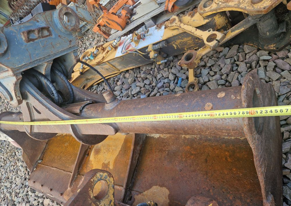 Wyposażenie Liebherr 2400 2010 Łyżka skarpowa hydrauliczna - Kašika za bager: slika 5 Wyposażenie Liebherr 2400 2010 Łyżka skarpowa hydrauliczna - Kašika za bager: slika 5