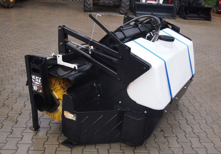 Zamiatarka Catepillar Bp22 2010 Zmiatarka CAT - Metle: slika 1 Zamiatarka Catepillar Bp22 2010 Zmiatarka CAT - Metle: slika 1