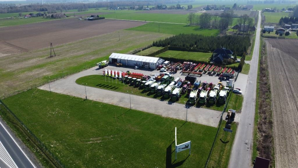 Claas Axion 850 CIS+/KILKANAŚCIE SZT. W OFERCIE - Traktor: slika 3 Claas Axion 850 CIS+/KILKANAŚCIE SZT. W OFERCIE - Traktor: slika 3