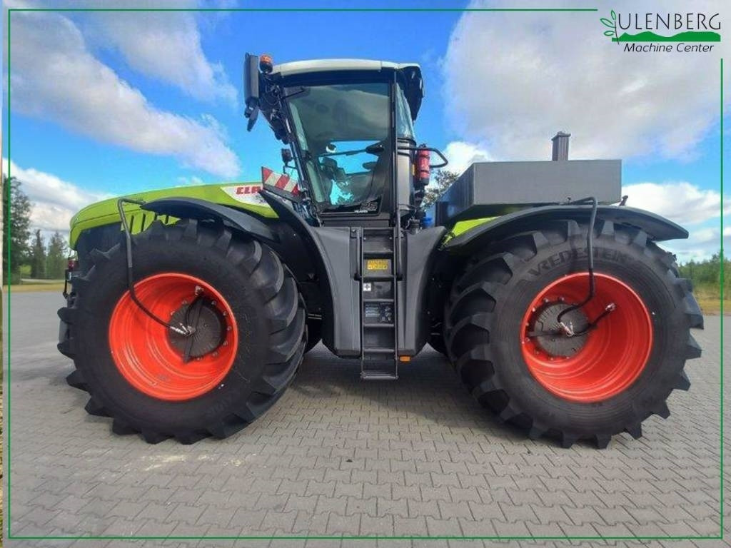 Claas XERION 5000 - Traktor: slika 1 Claas XERION 5000 - Traktor: slika 1