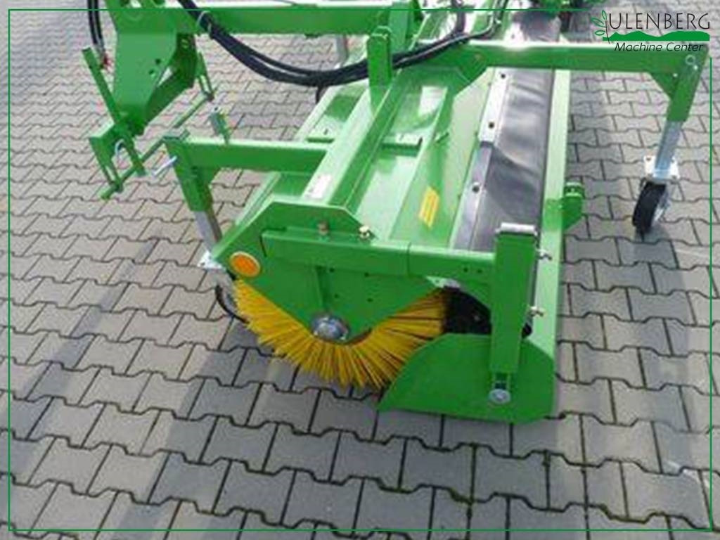 Pom Agustów T801/1 - Metle za Korisno/ Posebno vozilo: slika 3 Pom Agustów T801/1 - Metle za Korisno/ Posebno vozilo: slika 3