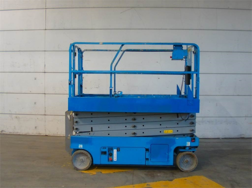 Genie GS2646 - Lift u obliku makaza: slika 1 Genie GS2646 - Lift u obliku makaza: slika 1