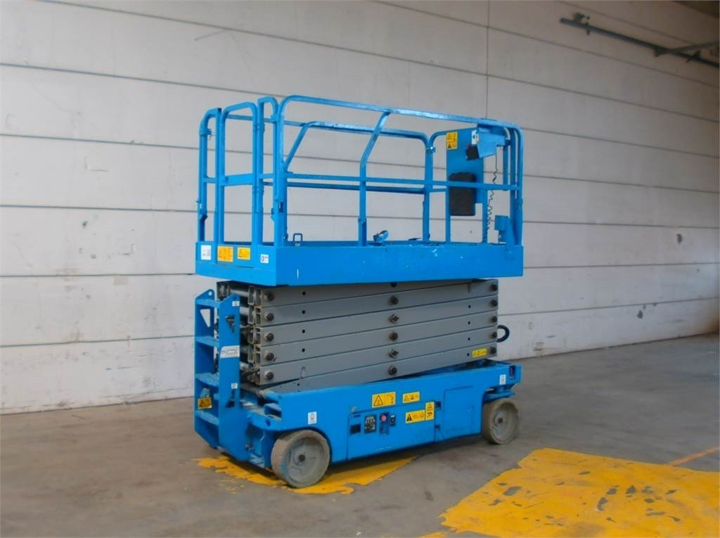 Genie GS4047 - Lift u obliku makaza: slika 2 Genie GS4047 - Lift u obliku makaza: slika 2