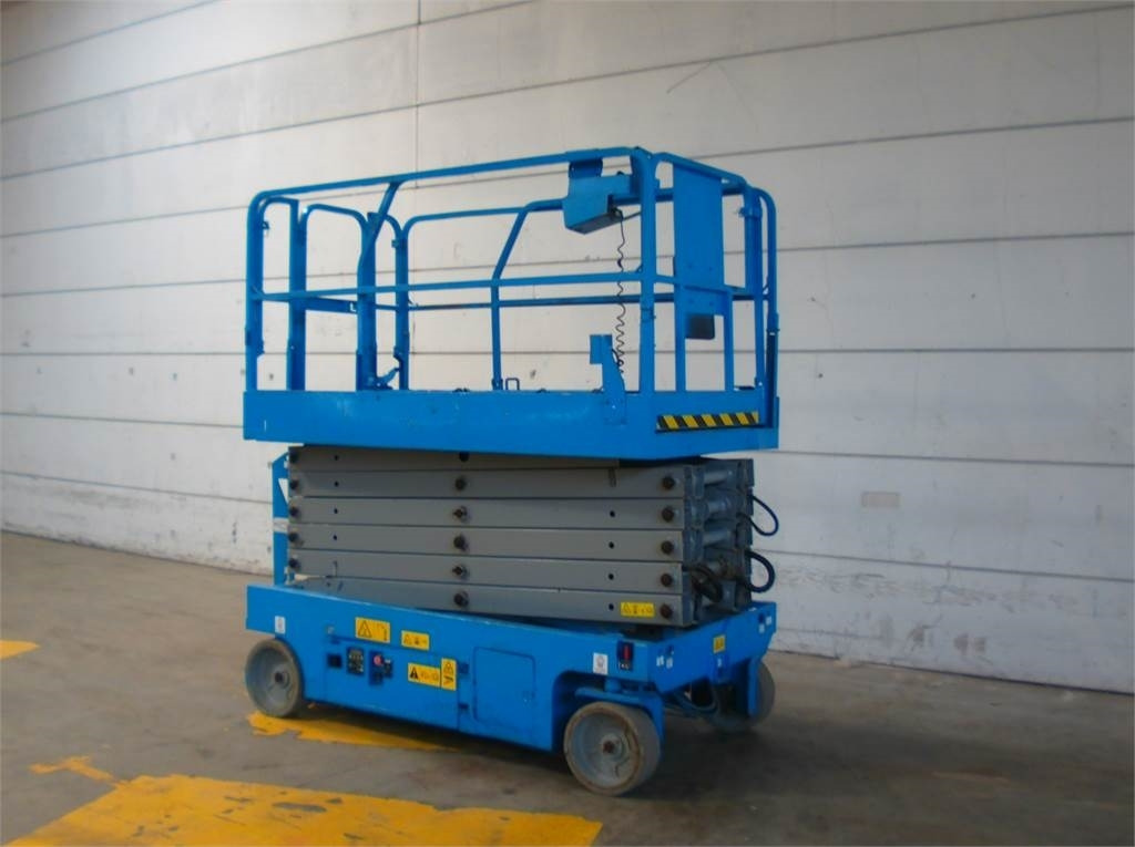 Genie GS4047 - Lift u obliku makaza: slika 3 Genie GS4047 - Lift u obliku makaza: slika 3