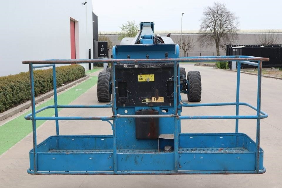 Teleskopska platforma Genie S105: slika 10