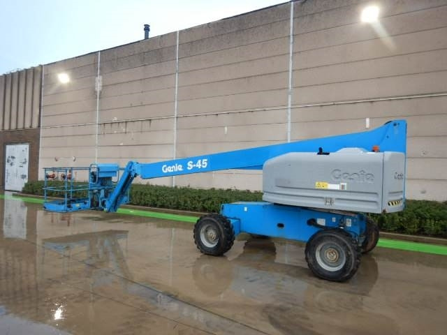 Genie S45 - Teleskopska platforma: slika 3 Genie S45 - Teleskopska platforma: slika 3