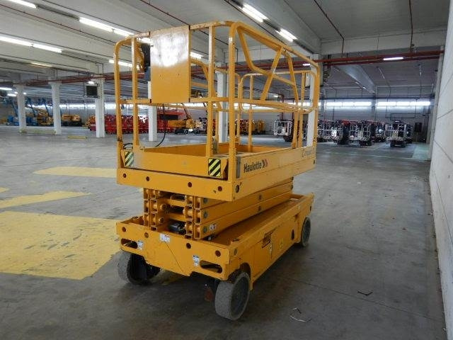 Haulotte Compact 10 - Lift u obliku makaza: slika 4 Haulotte Compact 10 - Lift u obliku makaza: slika 4