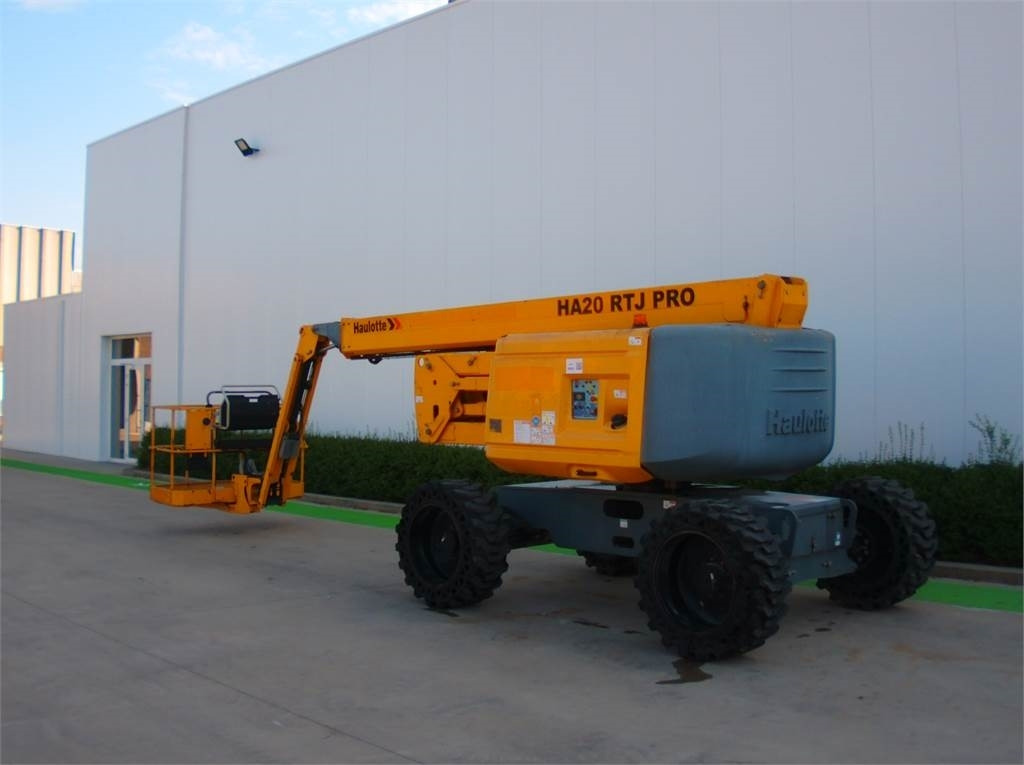 Haulotte HA20RTJ Pro - Zglobna platforma: slika 3 Haulotte HA20RTJ Pro - Zglobna platforma: slika 3