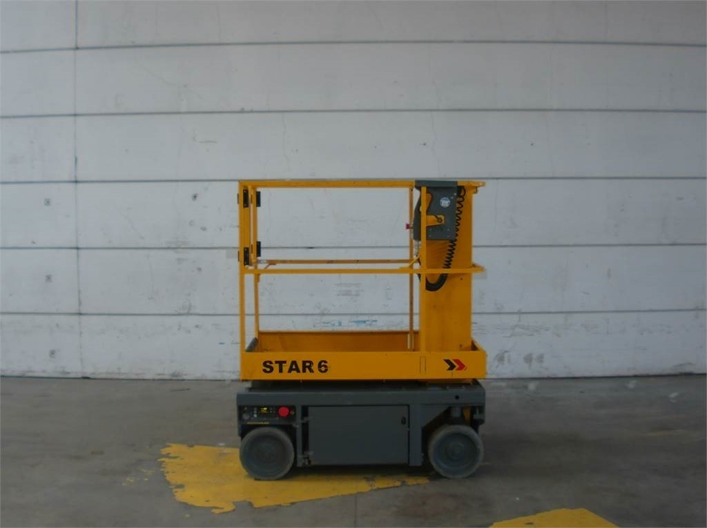 Haulotte STAR 6 - Jarbolna penjajuća platforma: slika 1 Haulotte STAR 6 - Jarbolna penjajuća platforma: slika 1