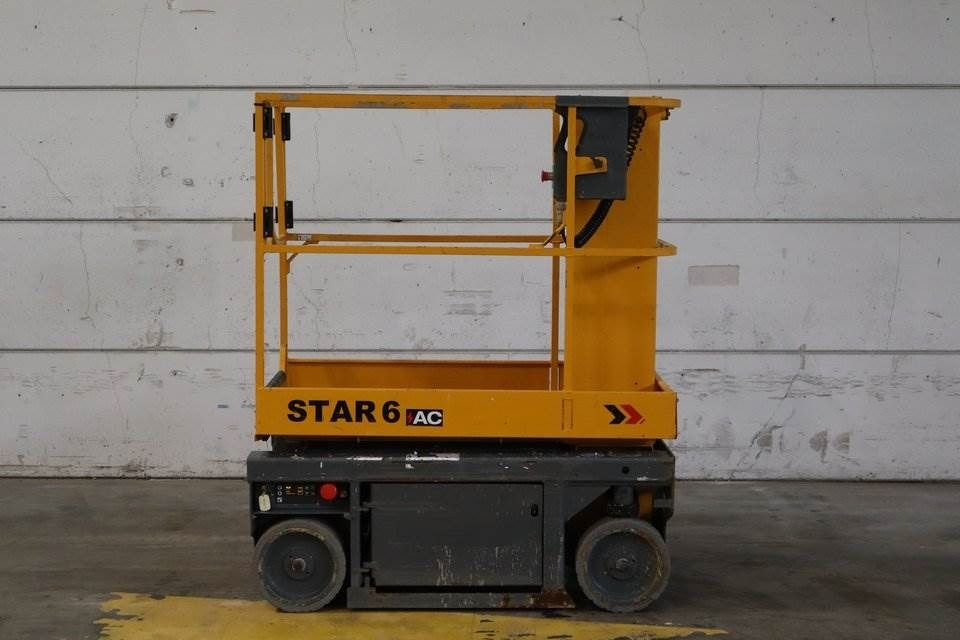Haulotte STAR 6AC - Jarbolna penjajuća platforma: slika 1 Haulotte STAR 6AC - Jarbolna penjajuća platforma: slika 1