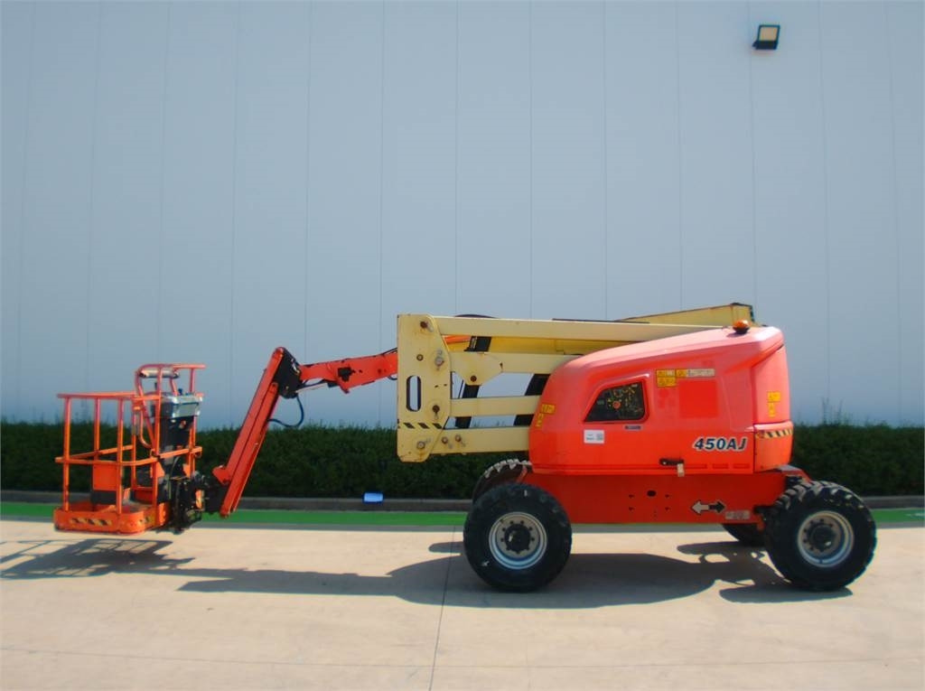 JLG 450AJ - Zglobna platforma: slika 1 JLG 450AJ - Zglobna platforma: slika 1