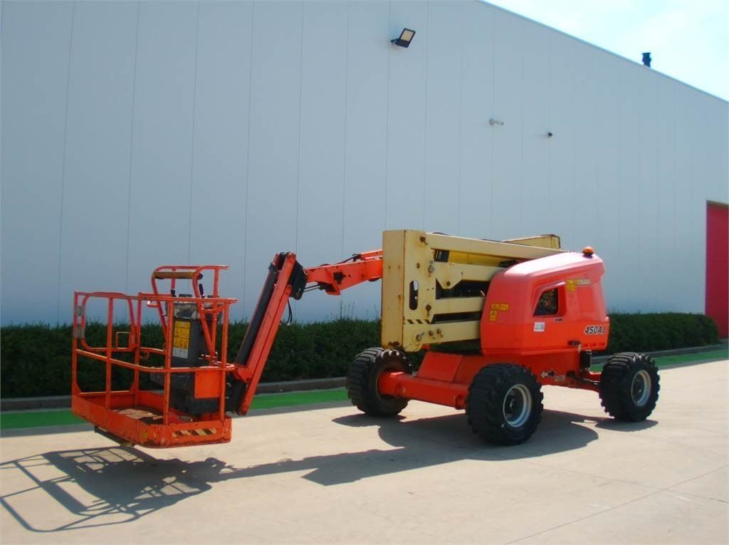 JLG 450AJ - Zglobna platforma: slika 2 JLG 450AJ - Zglobna platforma: slika 2