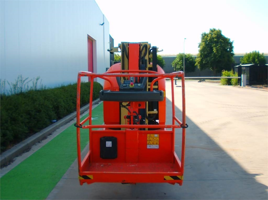 Jarbolna penjajuća platforma JLG Toucan 12E+: slika 10