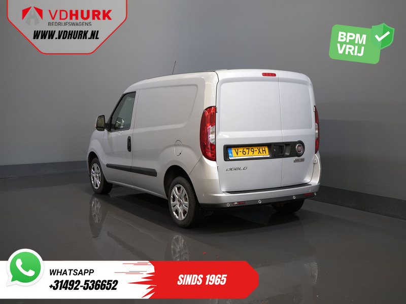 Fiat Dobló Cargo 1.3 MJ 95 pk BPM VRIJ! NL Auto/ Navi/ Airco/ Cruise/ PDC - Mali kombi: slika 2 Fiat Dobló Cargo 1.3 MJ 95 pk BPM VRIJ! NL Auto/ Navi/ Airco/ Cruise/ PDC - Mali kombi: slika 2