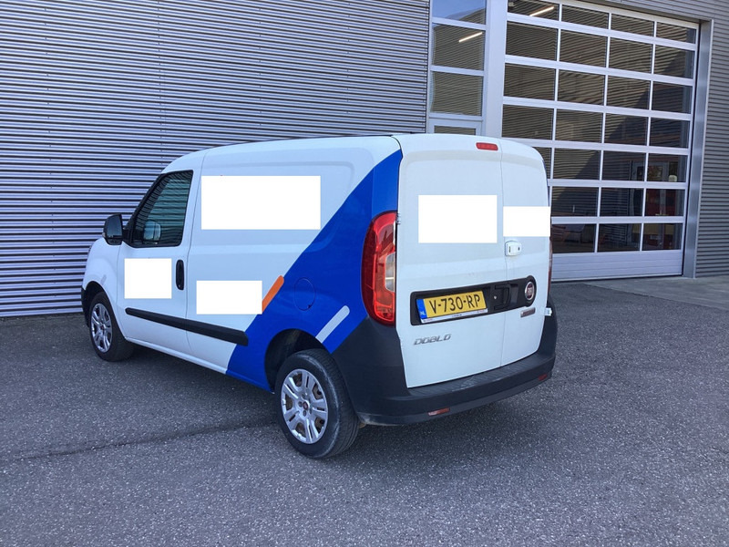 Fiat Dobló Cargo 1.3 MJ BPM VRIJ! 7x Voorraad NL Auto/ Airco/ Bluetooth/ Betimmering - Mali kombi: slika 2 Fiat Dobló Cargo 1.3 MJ BPM VRIJ! 7x Voorraad NL Auto/ Airco/ Bluetooth/ Betimmering - Mali kombi: slika 2