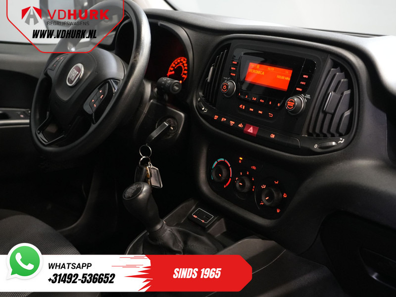 Fiat Dobló Cargo 1.3 MJ BPM VRIJ! (DEMO) NL Auto/ Airco/ Bluetooth/ Betimmering/ Trekhaak - Mali kombi: slika 3 Fiat Dobló Cargo 1.3 MJ BPM VRIJ! (DEMO) NL Auto/ Airco/ Bluetooth/ Betimmering/ Trekhaak - Mali kombi: slika 3