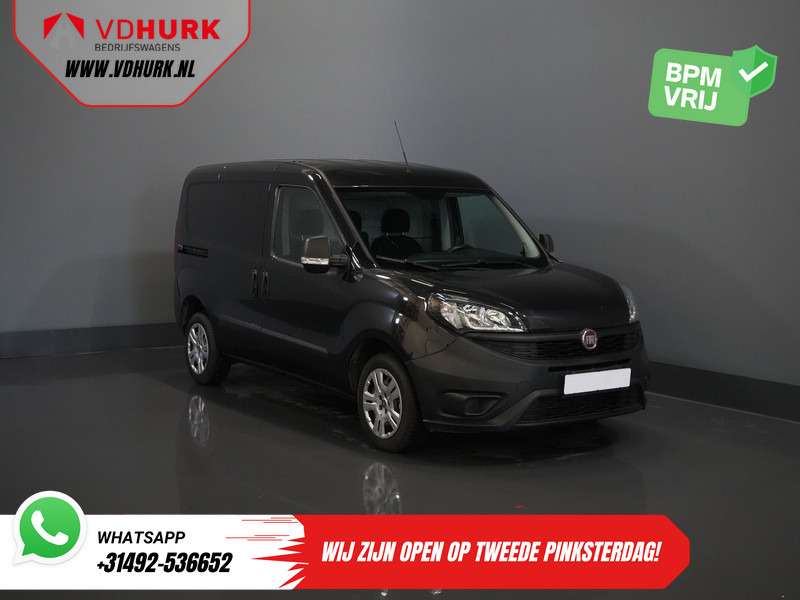 Fiat Dobló Cargo 1.6 MJ 105 pk BPM VRIJ! 3 Pers./ Cruise/ Navi/ Trekhaak - Mali kombi: slika 1 Fiat Dobló Cargo 1.6 MJ 105 pk BPM VRIJ! 3 Pers./ Cruise/ Navi/ Trekhaak - Mali kombi: slika 1