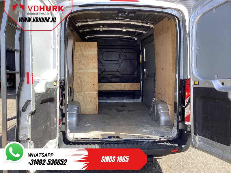Ford Transit 330 2.0 TDCI L2H2 Trend EXPORT ONLY NL Auto/ 2.8t Trekverm./ Imperiaal/ Navigatie/ Camera/ PDC/ Cruise/ Airco - Mali kombi: slika 5 Ford Transit 330 2.0 TDCI L2H2 Trend EXPORT ONLY NL Auto/ 2.8t Trekverm./ Imperiaal/ Navigatie/ Camera/ PDC/ Cruise/ Airco - Mali kombi: slika 5