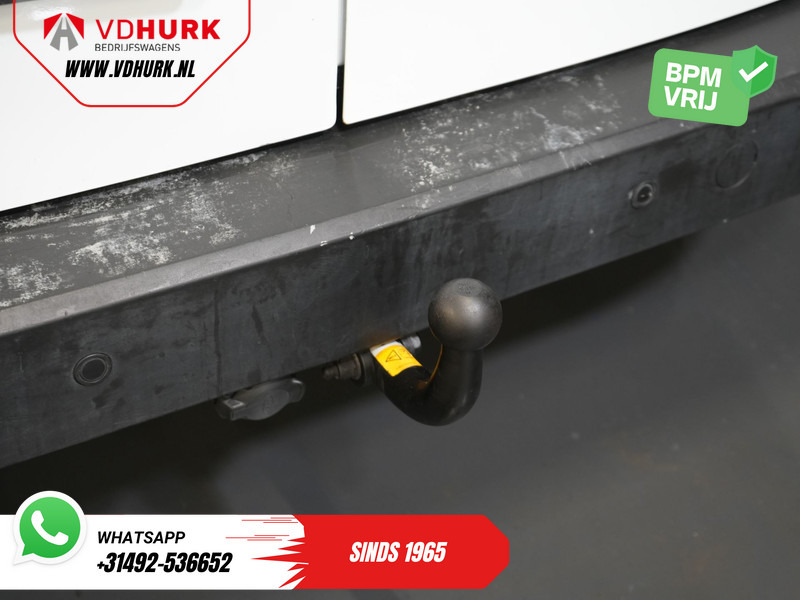 Furgon Ford Transit Connect 1.0 Ecoboost 100 pk Trend BENZINE BPM VRIJ! Standkachel/ Stoelverw./ PDC/ Cruise/ Trekhaak/ Airco: slika 16