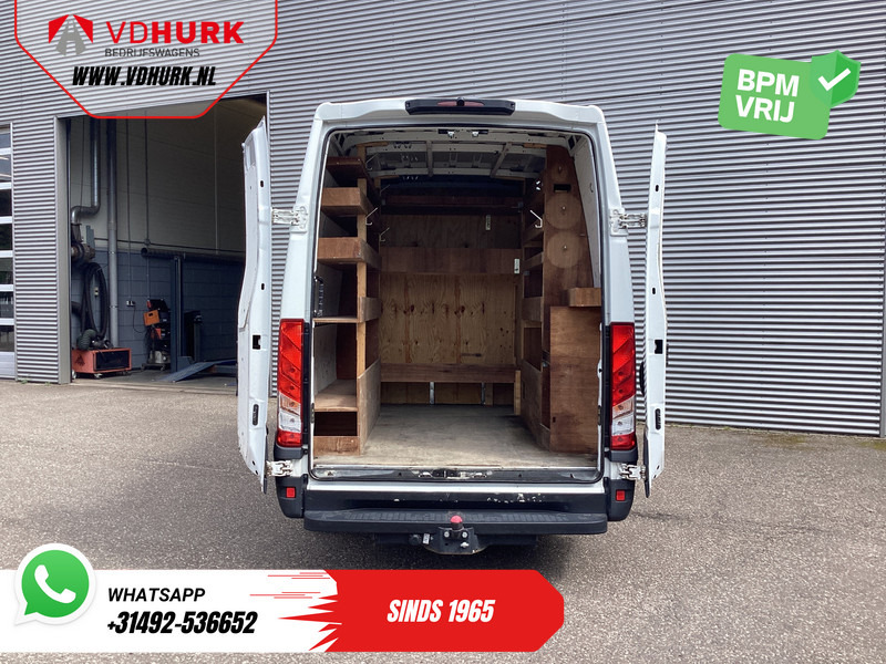 Iveco Daily 35S16V 2.3 ZF Aut. 352 L3H2 EXPORT ONLY 270Gr. Deuren/ 3.5t Trekverm./ Climate/ Camera/ Trekhaak - Furgon: slika 5 Iveco Daily 35S16V 2.3 ZF Aut. 352 L3H2 EXPORT ONLY 270Gr. Deuren/ 3.5t Trekverm./ Climate/ Camera/ Trekhaak - Furgon: slika 5