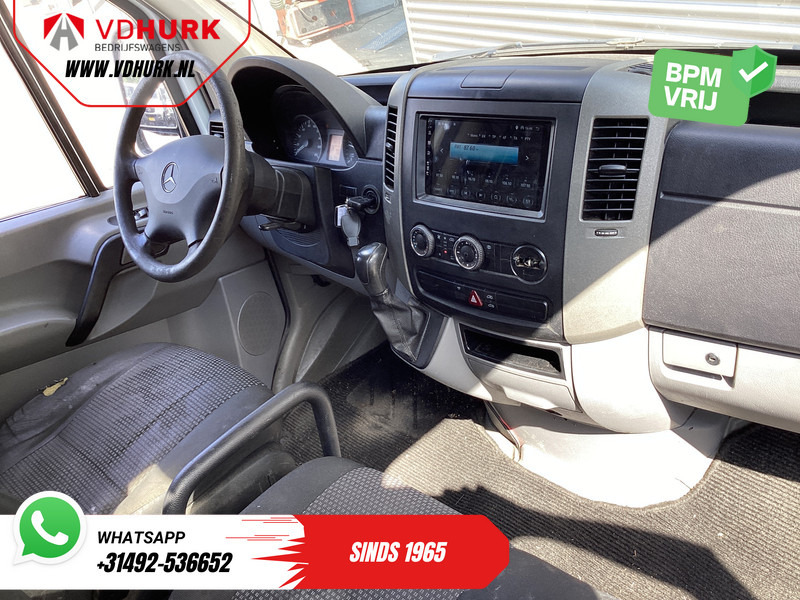Mercedes-Benz Sprinter 2.2 CDI Aut. EXPORT ONLY Carplay/ Airco/ Trekhaak/ Camera - Furgon: slika 3 Mercedes-Benz Sprinter 2.2 CDI Aut. EXPORT ONLY Carplay/ Airco/ Trekhaak/ Camera - Furgon: slika 3