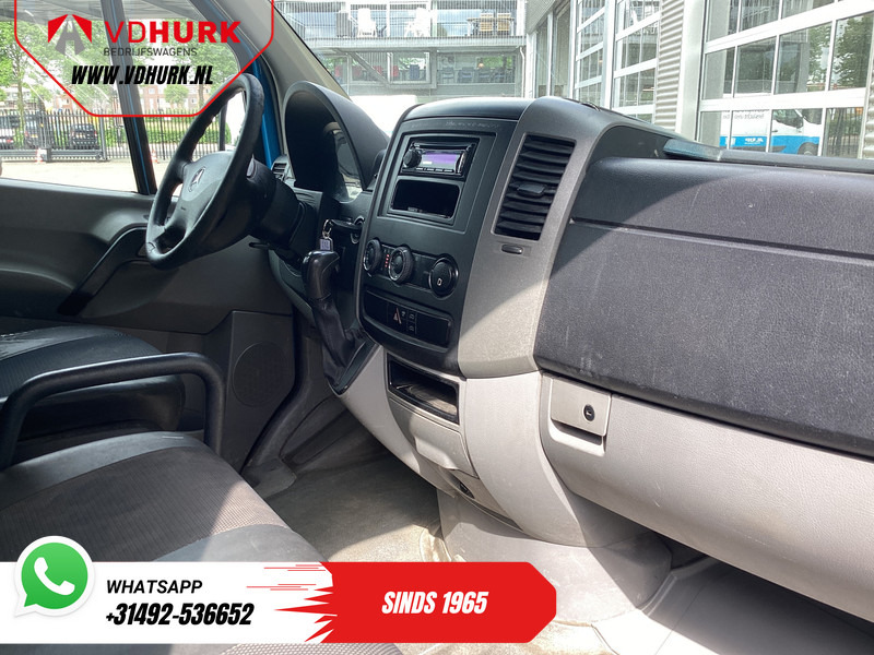 Mercedes-Benz Sprinter 313 2.2 CDI Aut. L2 DC Dubbel Cabine EXPORT ONLY Airco/ 2.8t Trekverm./ Imperiaal & Trap/ 7 Pers. - Furgon, Dostavno vozilo sa duplom kabinom: slika 3 Mercedes-Benz Sprinter 313 2.2 CDI Aut. L2 DC Dubbel Cabine EXPORT ONLY Airco/ 2.8t Trekverm./ Imperiaal & Trap/ 7 Pers. - Furgon, Dostavno vozilo sa duplom kabinom: slika 3