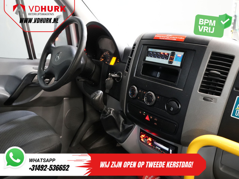 Mercedes-Benz Sprinter 313 2.2 CDI L2H2 €10.164 Incl. BTW BPM VRIJ! EXPORT Combi/ 9 Persoons/ Kombi/ 9P/ Airco/ Rolstoellift - Minibus, Putnički kombi: slika 3 Mercedes-Benz Sprinter 313 2.2 CDI L2H2 €10.164 Incl. BTW BPM VRIJ! EXPORT Combi/ 9 Persoons/ Kombi/ 9P/ Airco/ Rolstoellift - Minibus, Putnički kombi: slika 3