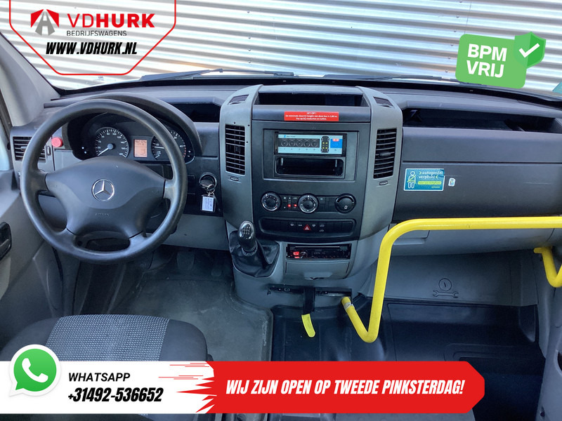 Mercedes-Benz Sprinter 313 2.2 CDI L2H2 €10.164 Incl. BTW BPM VRIJ! EXPORT ONLY Roelstoelvervoer/ Combi/ 9 Persoons/ Kombi/ 9P/ Airco/ Rolstoellift - Minibus, Putnički kombi: slika 3 Mercedes-Benz Sprinter 313 2.2 CDI L2H2 €10.164 Incl. BTW BPM VRIJ! EXPORT ONLY Roelstoelvervoer/ Combi/ 9 Persoons/ Kombi/ 9P/ Airco/ Rolstoellift - Minibus, Putnički kombi: slika 3