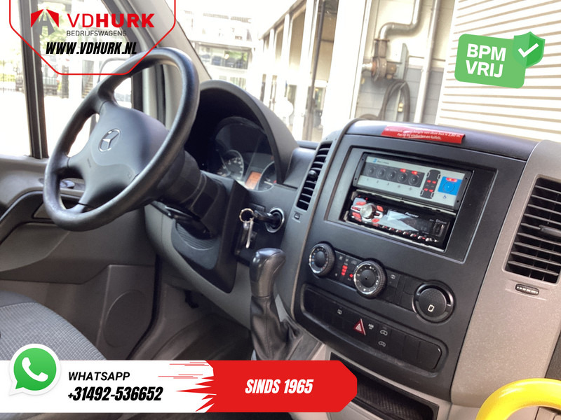 Mercedes-Benz Sprinter 313 2.2 CDI L2H2 €11.132 Incl. BTW BPM VRIJ! EXPORT ONLY Combi/ 9 Persoons/ Kombi/ 9P/ Airco/ Rolstoellift - Minibus, Putnički kombi: slika 3 Mercedes-Benz Sprinter 313 2.2 CDI L2H2 €11.132 Incl. BTW BPM VRIJ! EXPORT ONLY Combi/ 9 Persoons/ Kombi/ 9P/ Airco/ Rolstoellift - Minibus, Putnički kombi: slika 3