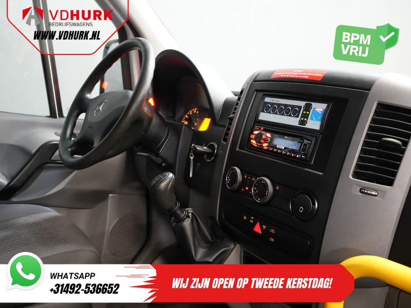 Mercedes-Benz Sprinter 313 2.2 CDI L2H2 €9.922 Incl. BTW BPM VRIJ! EXPORT Combi/ 9 Persoons/ Kombi/ 9P/ Airco/ Rolstoellift - Minibus, Putnički kombi: slika 3 Mercedes-Benz Sprinter 313 2.2 CDI L2H2 €9.922 Incl. BTW BPM VRIJ! EXPORT Combi/ 9 Persoons/ Kombi/ 9P/ Airco/ Rolstoellift - Minibus, Putnički kombi: slika 3