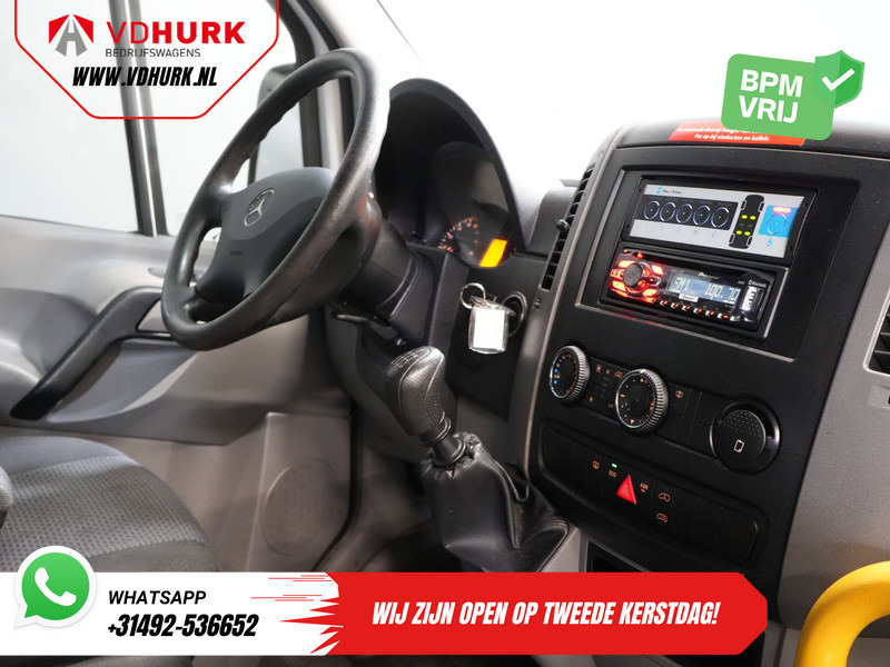 Mercedes-Benz Sprinter 313 2.2 CDI L2H2 €9.922 Incl. BTW BPM VRIJ! EXPORT Combi/ 9 Persoons/ Kombi/ 9P/ Airco/ Rolstoellift - Minibus, Putnički kombi: slika 3 Mercedes-Benz Sprinter 313 2.2 CDI L2H2 €9.922 Incl. BTW BPM VRIJ! EXPORT Combi/ 9 Persoons/ Kombi/ 9P/ Airco/ Rolstoellift - Minibus, Putnički kombi: slika 3