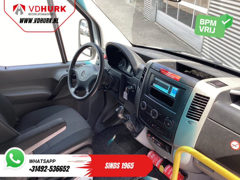 Mercedes-Benz Sprinter 313 2.2 CDI L2H2 €9922 Incl. BTW BPM VRIJ! EXPORT ONLY Combi/ 9 Persoons/ Kombi/ 9P/ Airco/ Rolstoellift - Minibus, Putnički kombi: slika 3 Mercedes-Benz Sprinter 313 2.2 CDI L2H2 €9922 Incl. BTW BPM VRIJ! EXPORT ONLY Combi/ 9 Persoons/ Kombi/ 9P/ Airco/ Rolstoellift - Minibus, Putnički kombi: slika 3